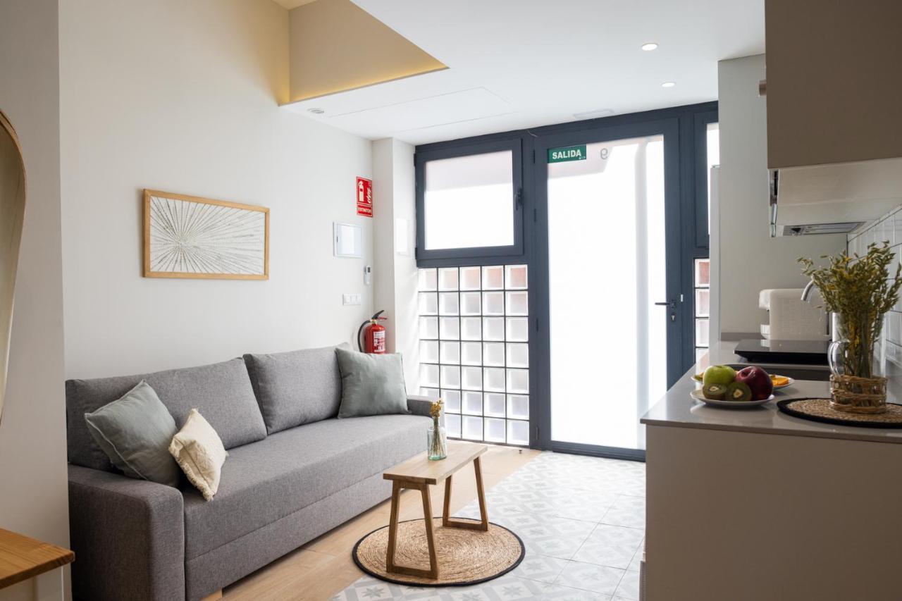 Florit Flats - The Serreria Rooms Valencia Exterior photo