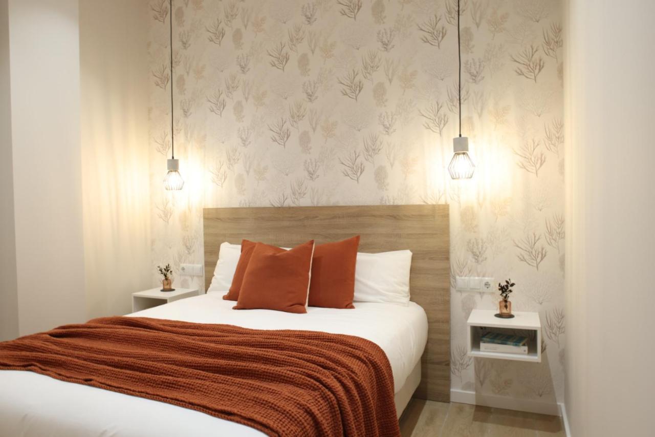 Florit Flats - The Serreria Rooms Valencia Exterior photo