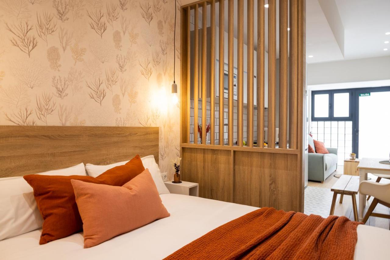 Florit Flats - The Serreria Rooms Valencia Exterior photo